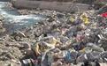 博主称四川一河流边堆满垃圾,当地:已清理完毕