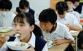 日本时隔35年再次从韩国进口大米,有中小学计划减少米饭供应次数