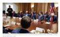 特朗普政府要求进一步裁员 马斯克在内阁会议上大力宣传