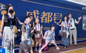 外国游客坐着火车游中国 特色专列解锁深度漫游新体验