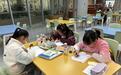 阅读、预习、写作业,不少中小学生涌入图书馆“收心”
