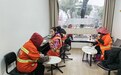 腊八粥搭配鸡蛋包子,500份暖心早餐送给环卫工人