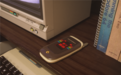 80年代传奇PC厂商Commodore跨界推出翻盖手机:起售价约3371元