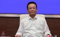 假期跟团游包车如何避坑?专家答极目新闻:官网查资质,合同看细项,上车认标识