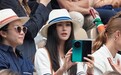 本月发布!女神朱珠率先晒vivo新机X Fold 6引围观 网友感慨人美、手机更美