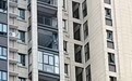 湖北一家三口被大风卷走身亡,亲属:窗户全部脱落,他们被风卷到3楼平台