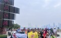 徒步护碧水,志愿净江滩!武汉常态化净滩行动擦亮长江生态底色