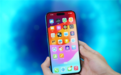 苹果研发AI模型压缩技术:把270亿参数大模型装进iPhone
