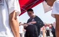 “八个鸡蛋接考”考生贺永辉开学报到(4)