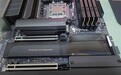 RTX 5090实在太热了!竟然把主板“烤熟了”