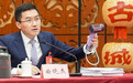 两会现场,市长带货