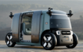 老对手抢跑马斯克!全球首个无方向盘Robotaxi上路运营