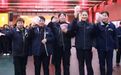 河南一公司连续两年妇女节给近2000名女员工发160万元红包,员工:过年领的2100元还没用完,又发800元,太幸福了