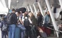 美国土安全部“停摆” 机场安检长队排到“怀疑人生”
