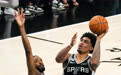 篮球——NBA总决赛第一场:马刺不敌尼克斯