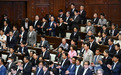 从拒绝答辩到强推法案:高市政权到底在急什么?