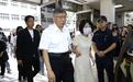 京华城案二审开庭!柯文哲带着妻子现身法院,支持者高喊“加油”