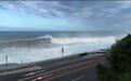 台风“巴威”逼近台湾,近海浪高达7.2米,居民:街上见不到什么人