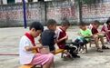 4个老师守着9个小学生,不能只算经济账