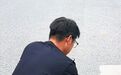 高校教师救助倒地老人,网友评论称“不敢救怕被讹”,本人回应