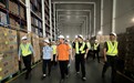 2026安全生产楚天行 | 3吨重的纸卷自动上产线,500万件产品码成“8层楼”!你家桌上的纸巾是这样安全出厂的