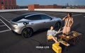 一台 SUV,需要装下年轻人还没发生的生活