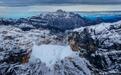 赤道“永恒积雪”即将消失,印尼查亚峰冰盖仅剩小块残雪
