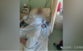 33岁男子突然昏迷,早晚穿短袖,晚饭后骑电动车,诱发脑出血,医生:别盲目“秋冻”