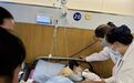 地震中被妈妈护住的2岁小女孩索朗玉美,终于笑了……