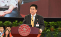 “最美教师”王如竹:曾是上海交大最年轻教授,如今研究“向空气要水”