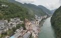 彭水山体崩塌前夜有居民听到落石声,上山查看后挨家挨户通知撤离