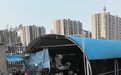 上海一小区多名幼童裸体在公共区域跑动,妈妈称“管不住”