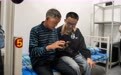 “八个鸡蛋接考”考生贺永辉开学报到(7)