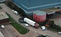 “死亡货车”案更多细节披露 英媒:集装箱内尽是“带血手印”