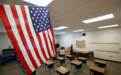 美国陷入“开学困局”：高校复课扎堆感染，在家上课问题频发