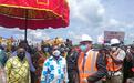 陕建承建的加纳艾露波至恩奇公路开工 加纳总统纳纳·阿库福·阿多出席开工仪式