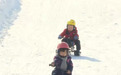 海阳：滑雪运动让游客“嗨”起来