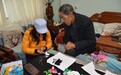 青海福彩助残疾手工艺人成就精彩人生