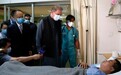 巴基斯坦外长看望恐袭中受伤中方人员 承诺严惩罪犯