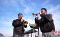 八代人百年传承:河北民间艺人让手工唢呐吹响海外