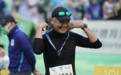香港马拉松3.7万人开跑 67岁周润发1小时4分跑完10公里