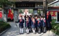 宝鸡高新第十小学师生代表走进宝天铁路烈士纪念馆开展清明祭奠活动