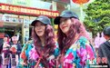 近千对双胞胎齐聚云南墨江共度“双胞胎节”