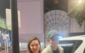 陈冠希与港姐主持人江婉颖亲密合照引发热议，毒舌港媒标题党又来了！