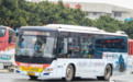 赣州115路司机遇路坑不减速 市民坐个公交被抛飞
