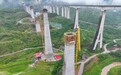 国内同类型最高墩 渝万高铁蔡家沟双线特大桥主墩已浇筑超120米