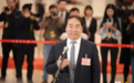 王定华委员:希望教师职业地位得到提高,成为让人羡慕的职业