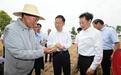 河南省委书记、省长,走进田间地头