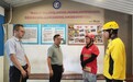南昌新建区:新手快递小哥飞驰“抢单”救人