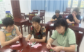 江北梅堰社区手工扭扭棒制作课遇上垃圾分类,居民巧手焕新生
